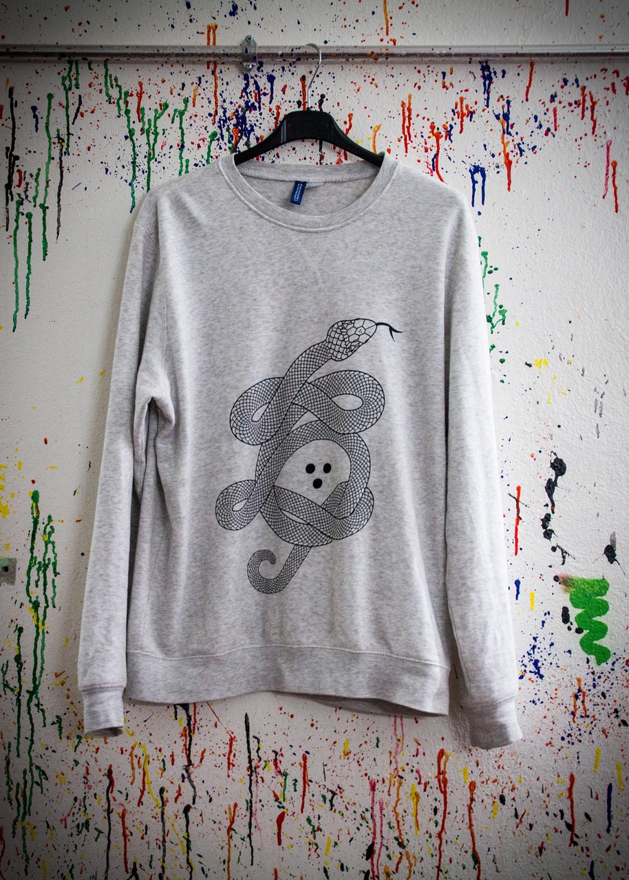 pullover-1843619_1280